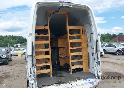 2014 Mercedes-Benz Sprinter 2500 High Roof z USA, uszkodzony, nr VIN WD4PE8DC5E5873469